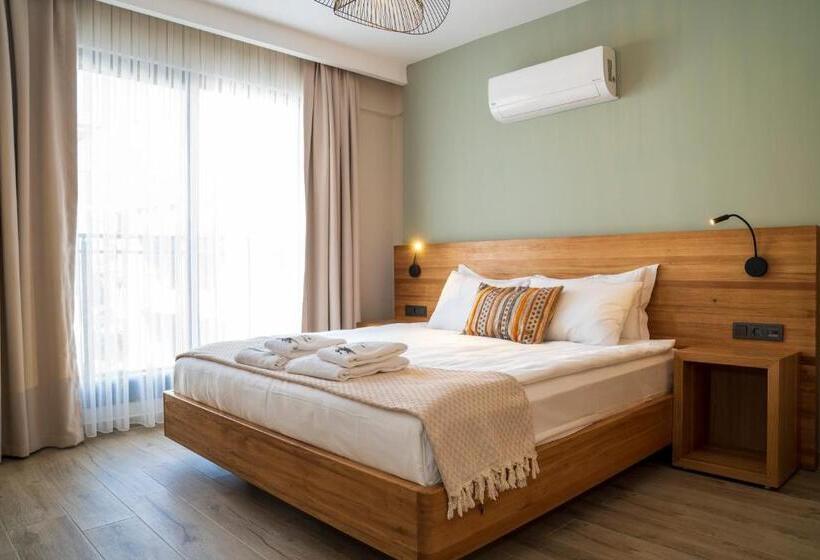سوییت, Ansira Fethiye