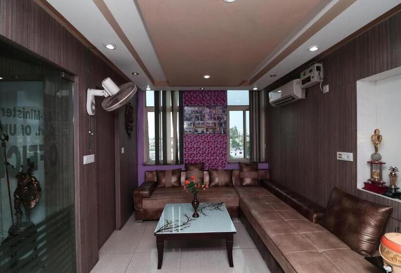 트리플 클래식 룸, Collection O Tikonia Formerly Hotel Jatin