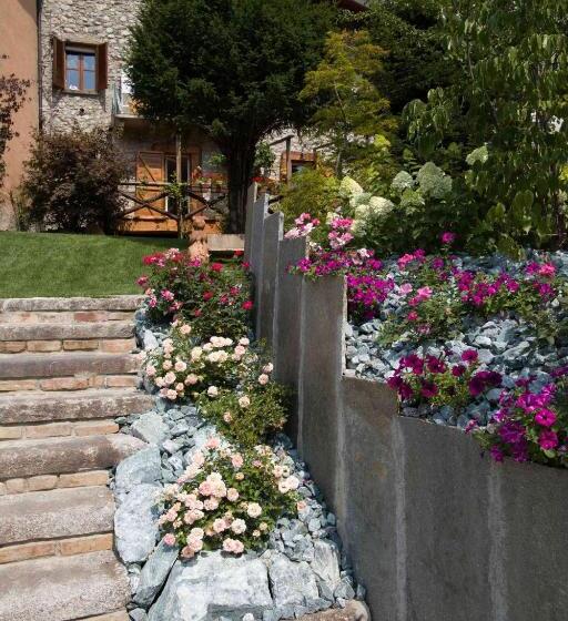 Семейный Номер, B&b La Curt Del Böff