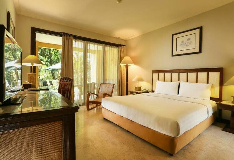 Номер Superior, Laras Asri Resort & Spa