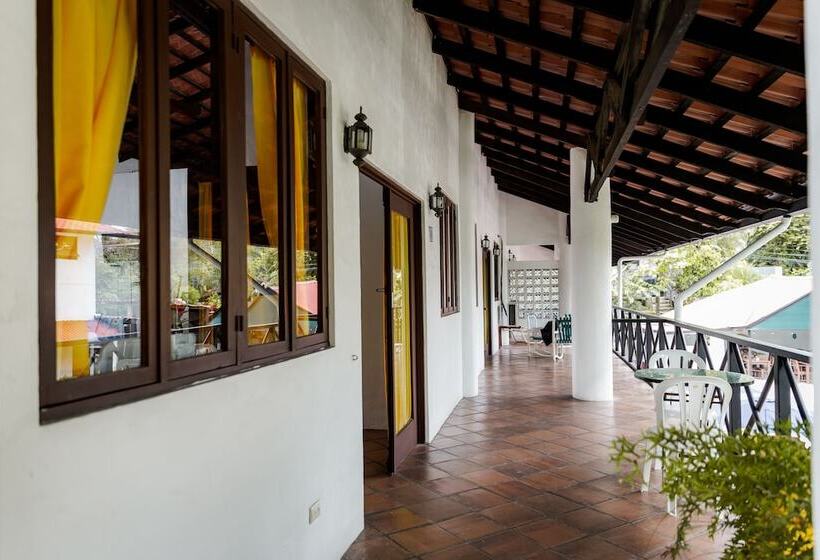Вилла Deluxe 2 Спальни, Villas Mymosa