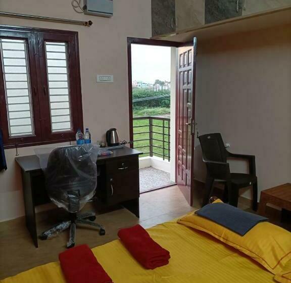 غرفة قياسية مطلة على الجبل, Doctor S Homestay