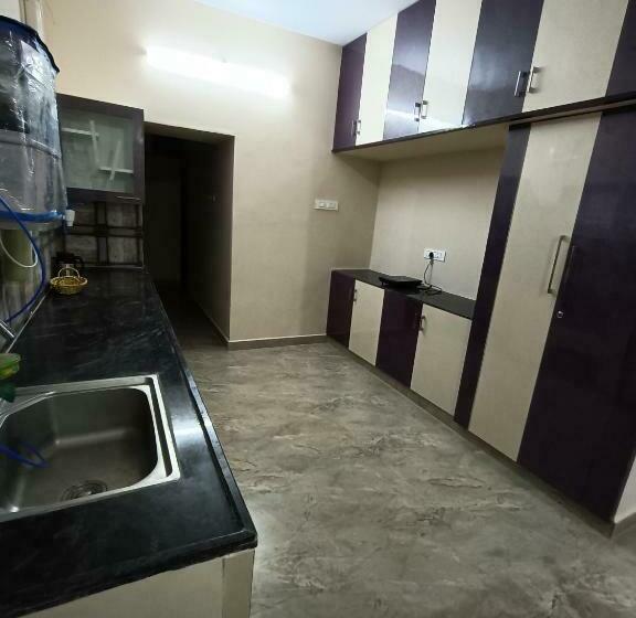 جناح عائلي, Doctor S Homestay