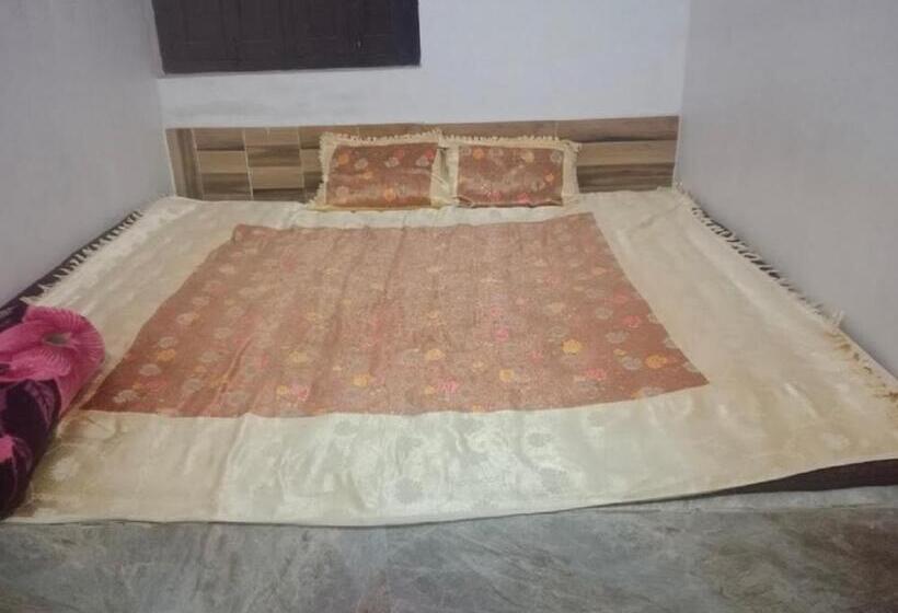 Номер Deluxe, Indian Family Lodge, Rajnandgaon, Chhattisgarh