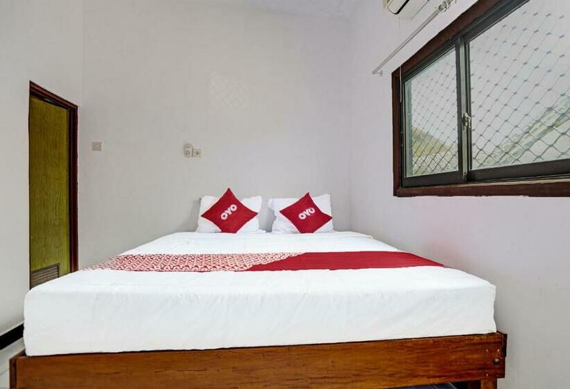 اتاق لوکس با تخت بزرگ, Oyo 91773 Ab Homestay