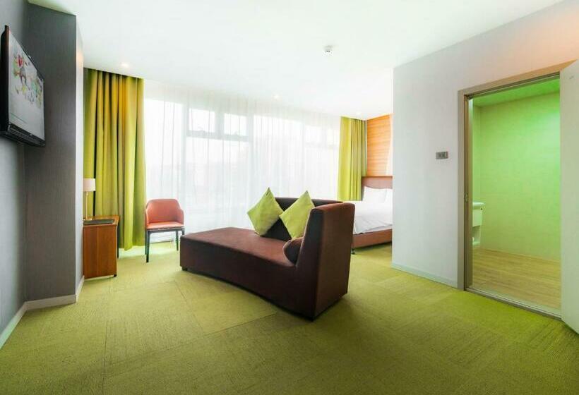 اتاق لوکس, International Hotel In Ulaanbaatar