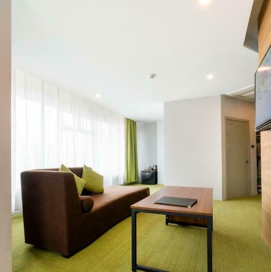 اتاق لوکس, International Hotel In Ulaanbaatar