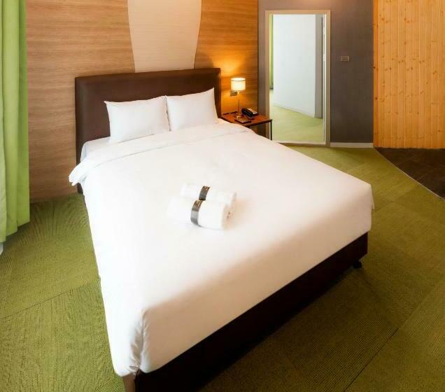 اتاق لوکس, International Hotel In Ulaanbaatar