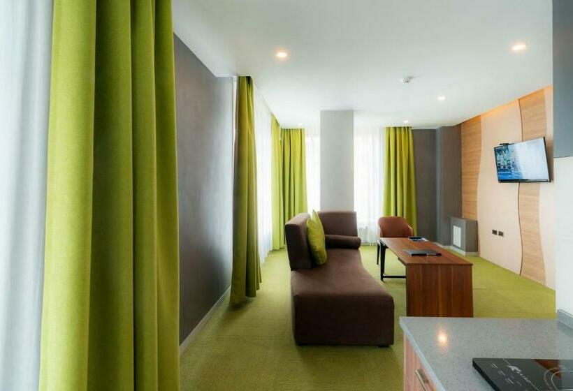 اتاق لوکس, International Hotel In Ulaanbaatar