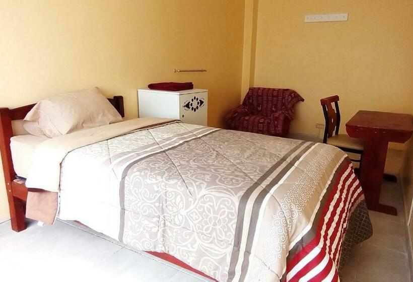 اتاق استاندارد یک تخته با سرویس بهداشتی مشترک, Casa Sucre Hostel Ayacucho