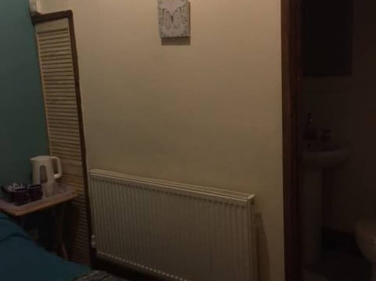 スタンダードルーム, Hathway House Accommodation