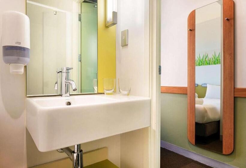 스탠다드 룸 킹사이즈 침대, Ibis Budget Auckland Airport