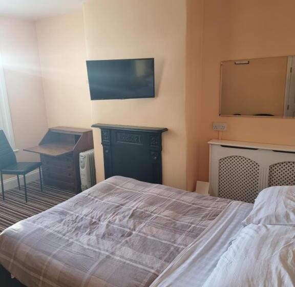 Quarto Estandar, Norfolk Guest House
