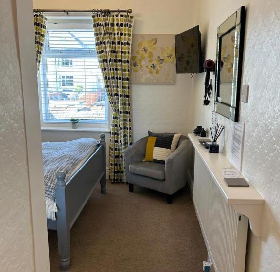 Quarto Basic, North Crest