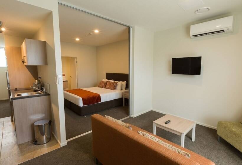 Апартаменты 1 Спальня, Ramada Suites By Wyndham Christchurch City