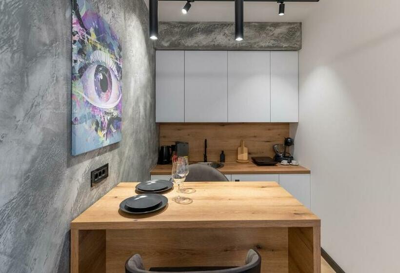 غرفة سوبيريور, Silver Luxury Suites