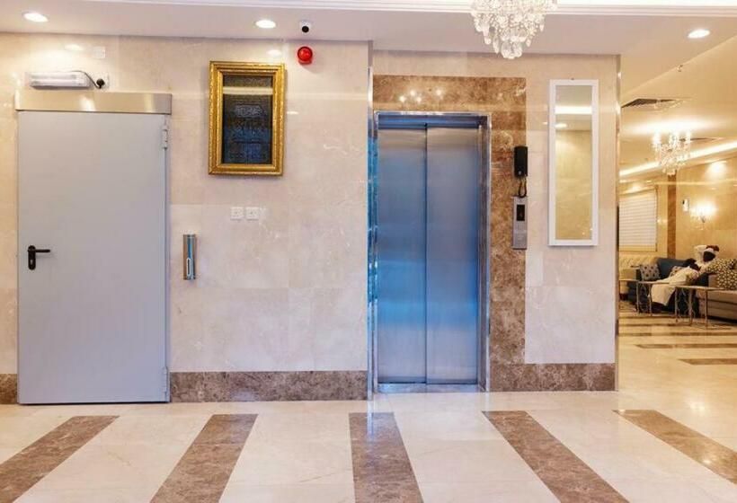 Четырехместный Номер Стандарт, فندق برايت