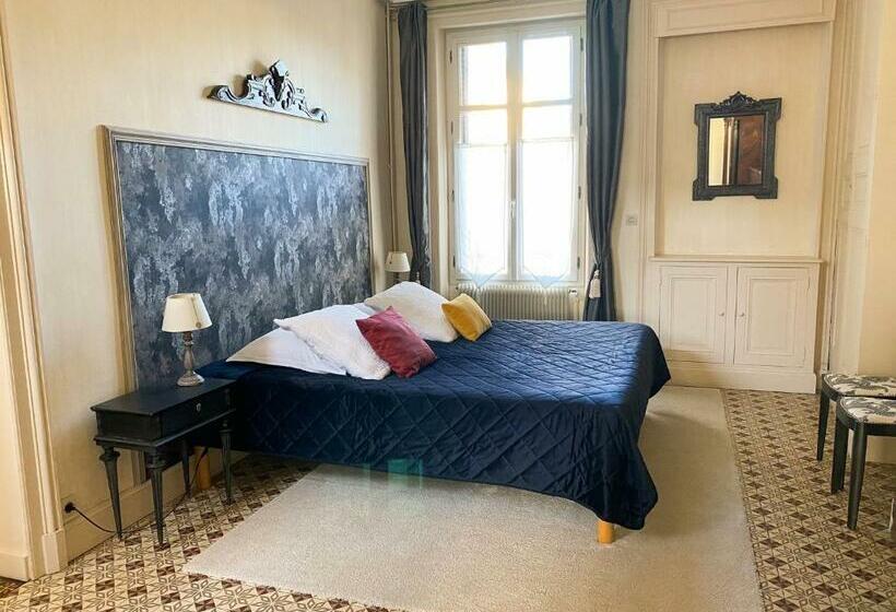 Номер Стандарт Вид на Сад, Closerie La Fontaine
