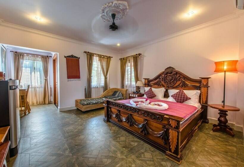Номер Premium Вид на Бассейн, Delux Villa