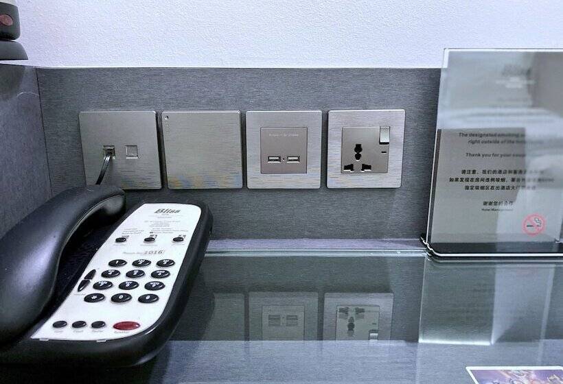 اتاق استاندارد, Bliss Hotel Singapore