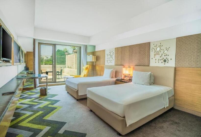 Номер Стандарт с Террасой, Courtyard By Marriott Agra