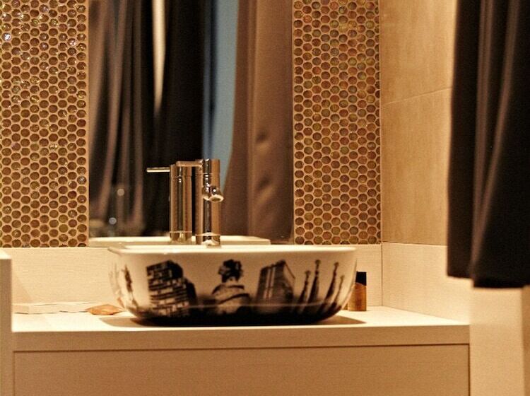 سوییت, Kongres Hotel Roca