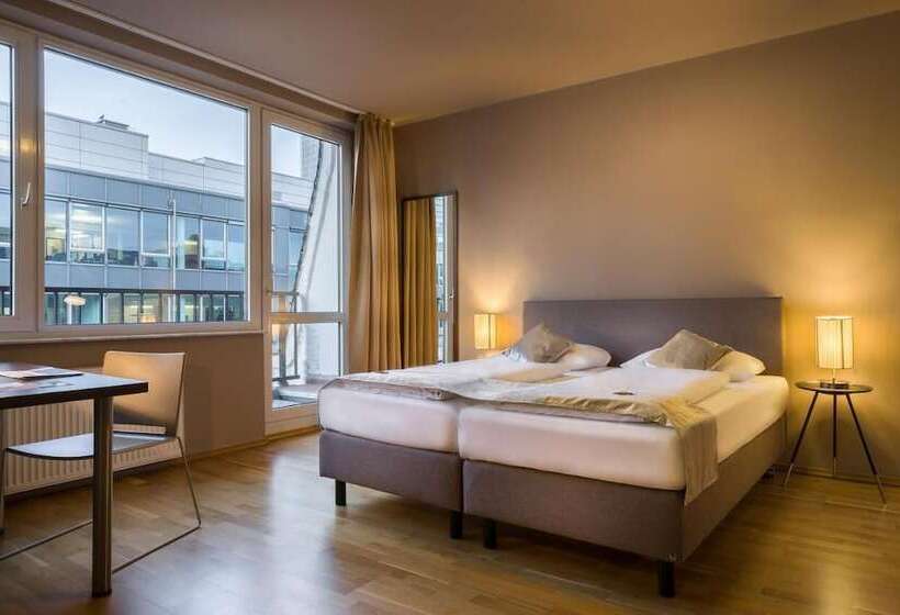Quarto Comfort, Munique Frankfurt City