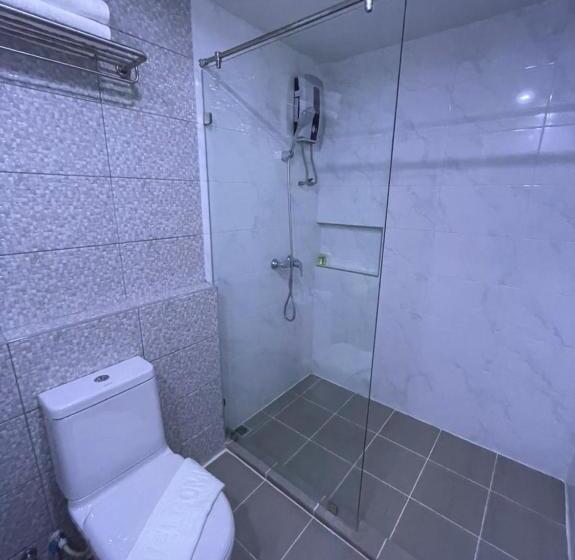 اتاق سوپریور, Christella Hotel Laemchabang