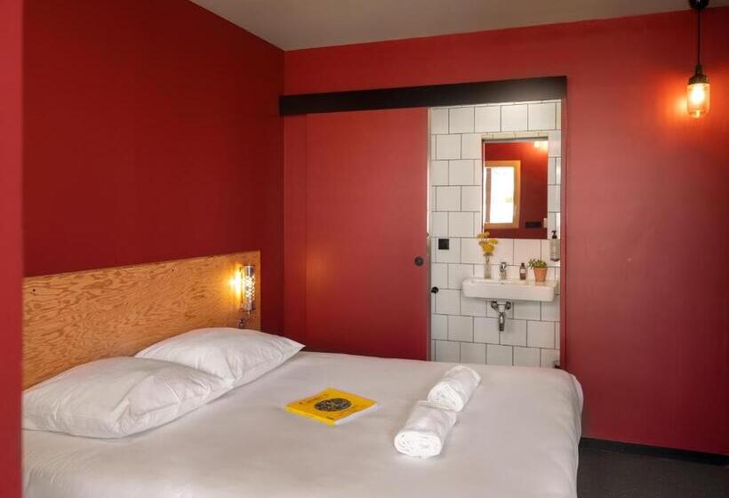 اتاق استاندارد, Eklo Paris Roissy Cdg Airport
