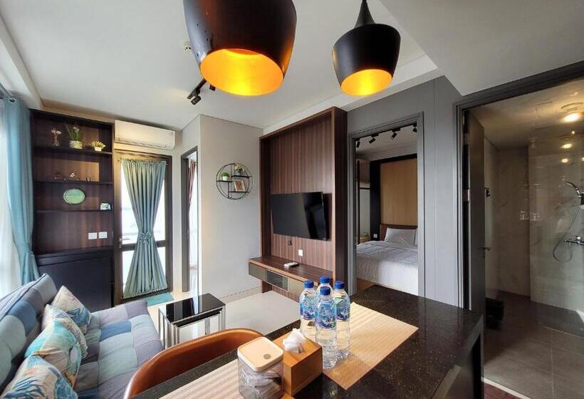 سوئیت با بالکن, Palam Mansion At Apartment One Residence