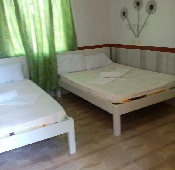 패밀리 룸, Sealey S Inn