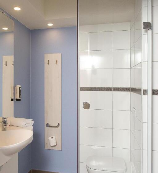 اتاق استاندارد سه نفره, Ace Hôtel Lyon Vénissieux Parc Des Expositions