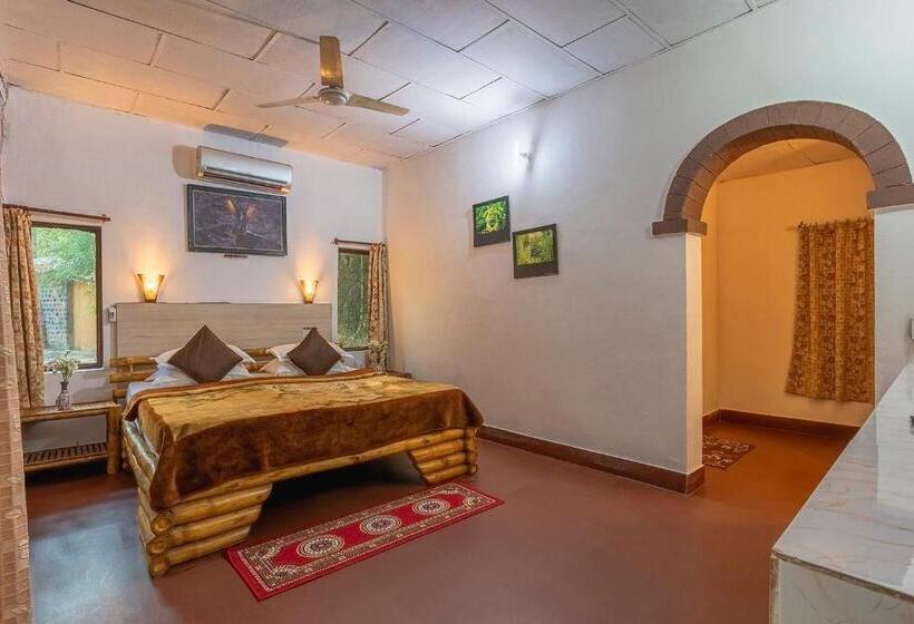 Стандартный Номер Кровать Кинг, Jungle King Resort