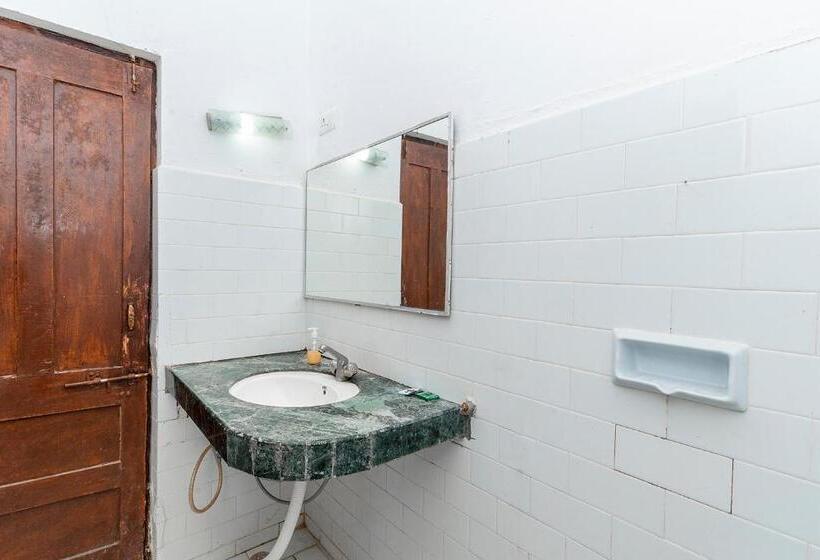Номер Economy, Jungle King Resort