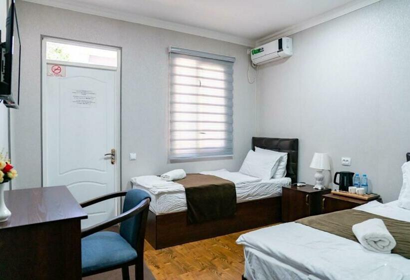 اتاق استاندارد, & Hostel Gallery