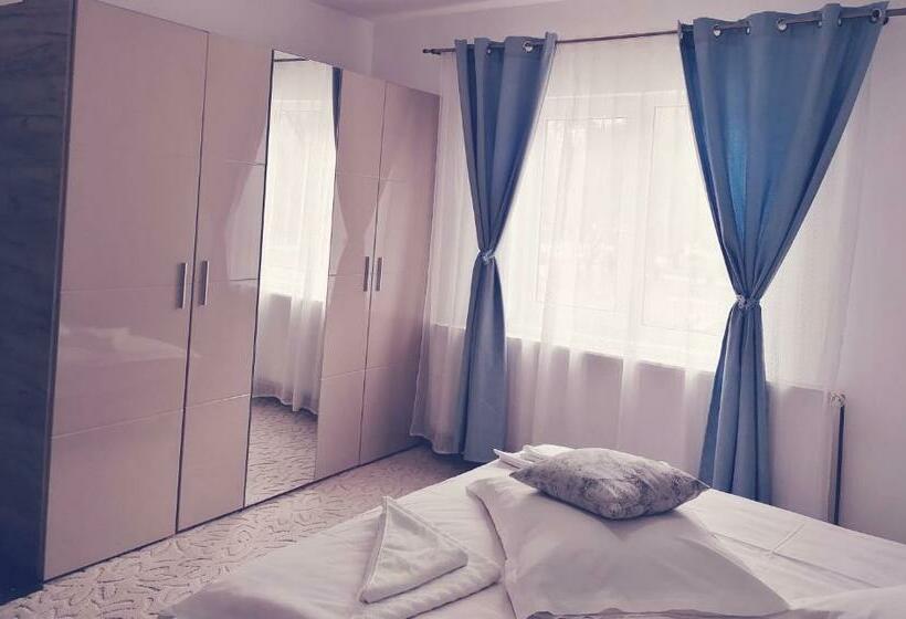 Трехместный Номер Superior, Voinescu House   Natural Living & Eating