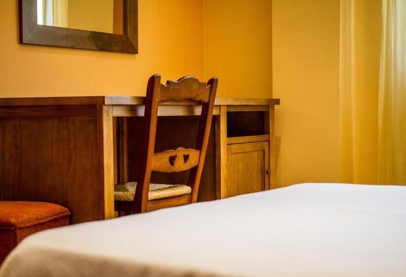 Номер Стандарт с Террасой, Hostal Rural El Nacimiento