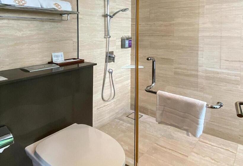 1 Bedroom Premium Apartment, St Residences Novena