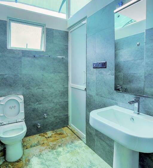 اتاق لوکس, Beta S Place