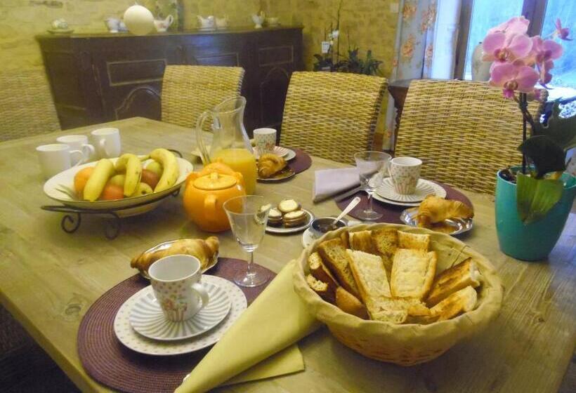 Номер Superior Кровать Кинг, Gîte Et Chambres D Hôtes Les Terrasses De Gaumier