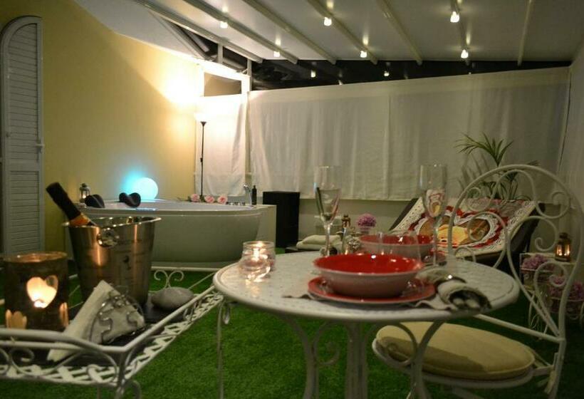 اتاق استاندارد با وان آب گرم, B&b Ravenna In Love Relax