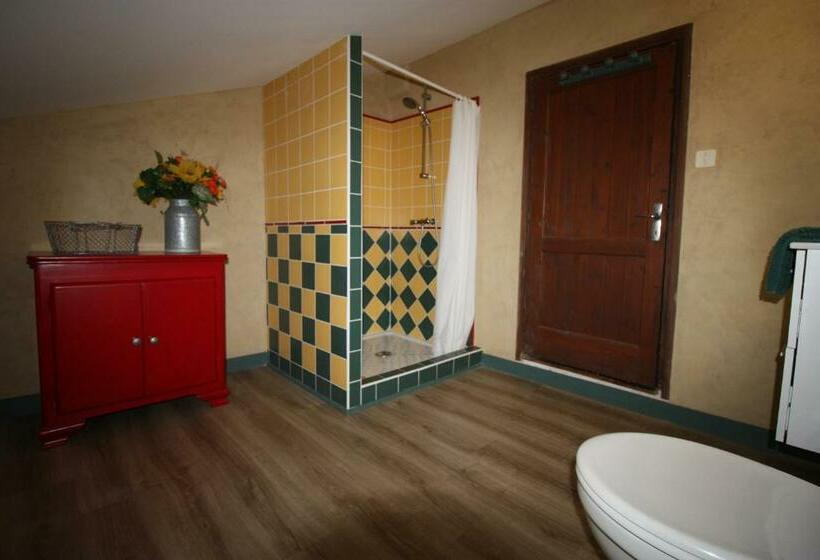 Номер Стандарт Трехместный, Chambre D Hotes De Jacobiel