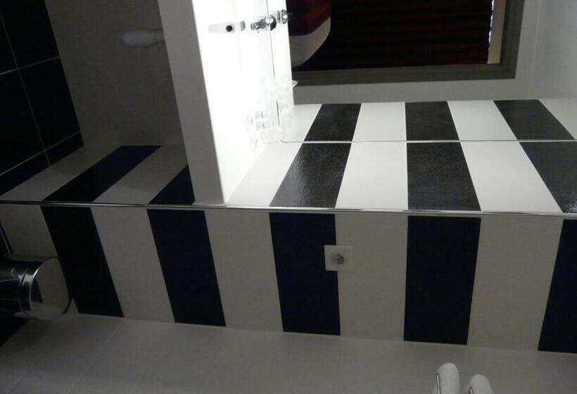 3-Bett-Standardzimmer, Brit Hotel Confort Saint Dizier