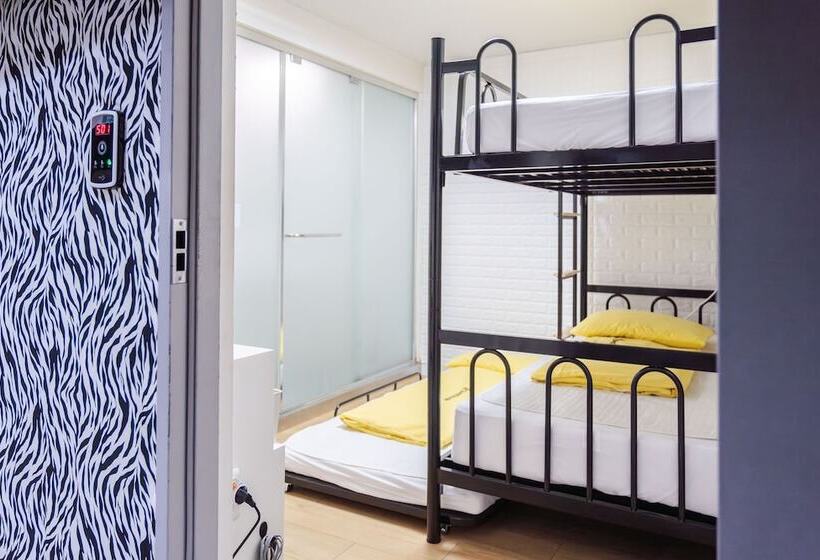 스탠다드 트리플 룸, 24 Guesthouse Dongdaemun Market