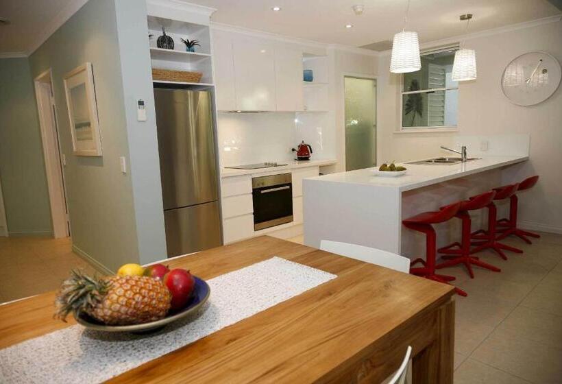 3침실 수피리어 아파트, Emerald Noosa