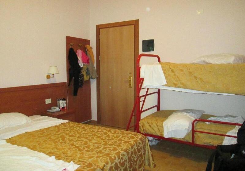 Семейный Номер, Depandance Hotel Jole