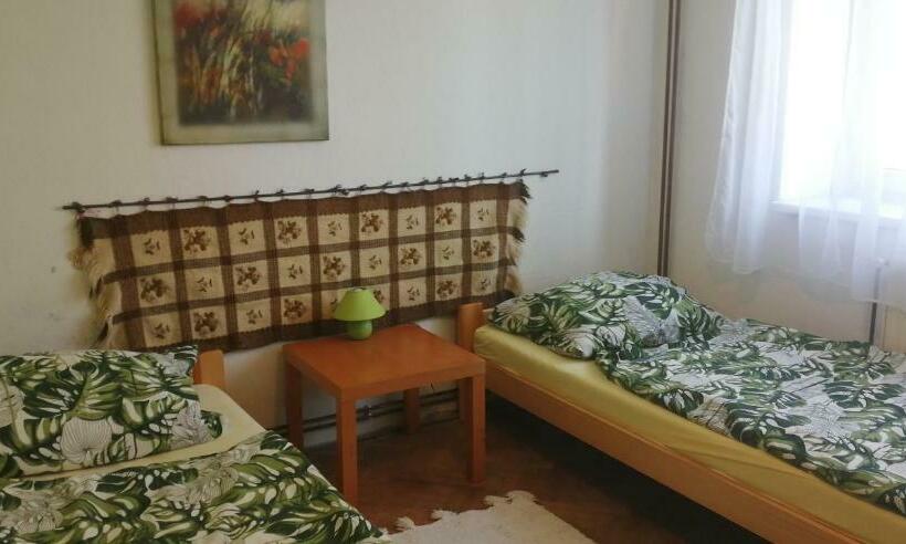 Номер Стандарт, Keramický A Výtvarný Ateliér Konešín
