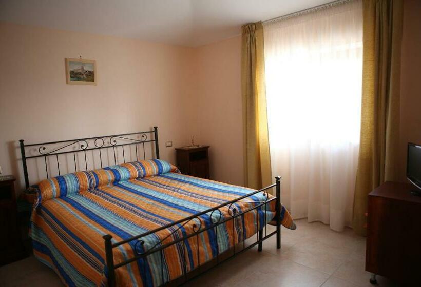 Номер Стандарт, La Collina Dei Goti Agriturismo ,azienda Agricola