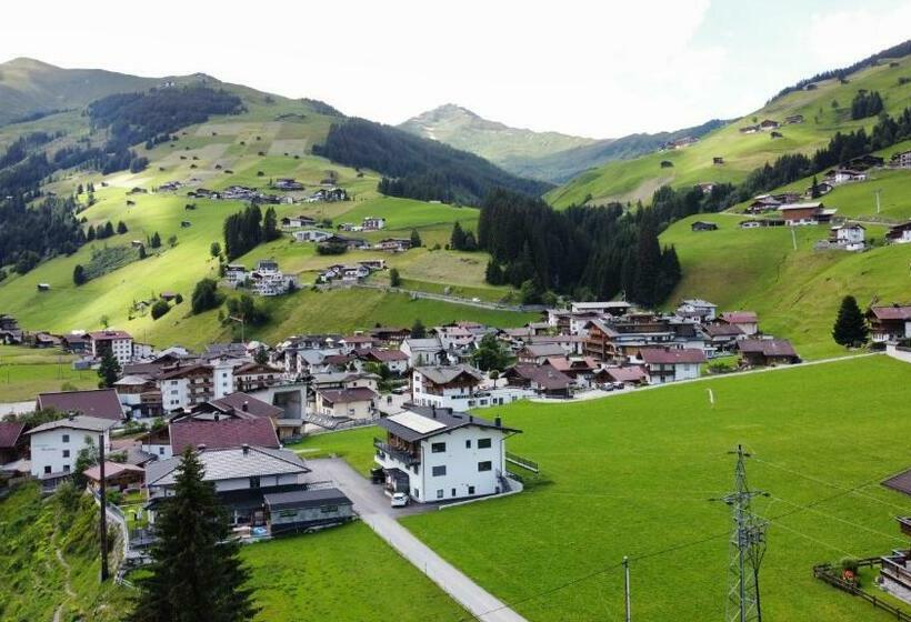 Апартаменты 1 Спальня с Балконом, Franzerl