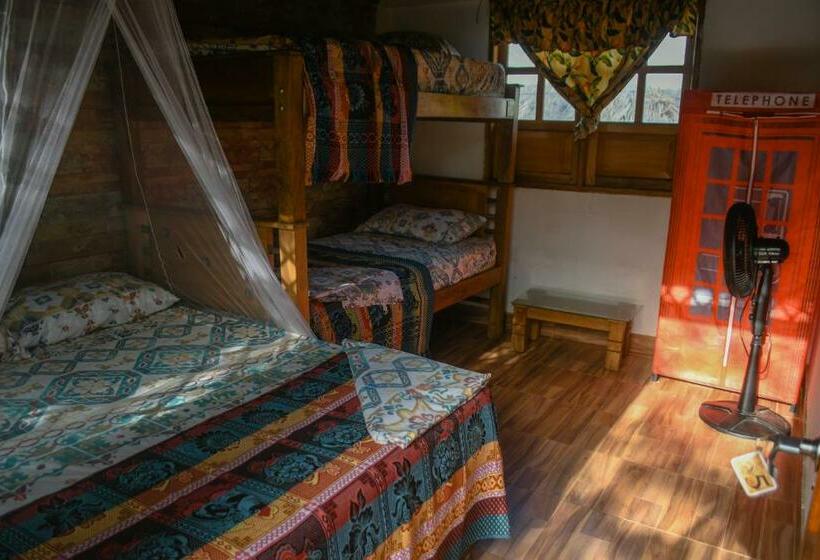 Quarto Familiar, L  Europe
